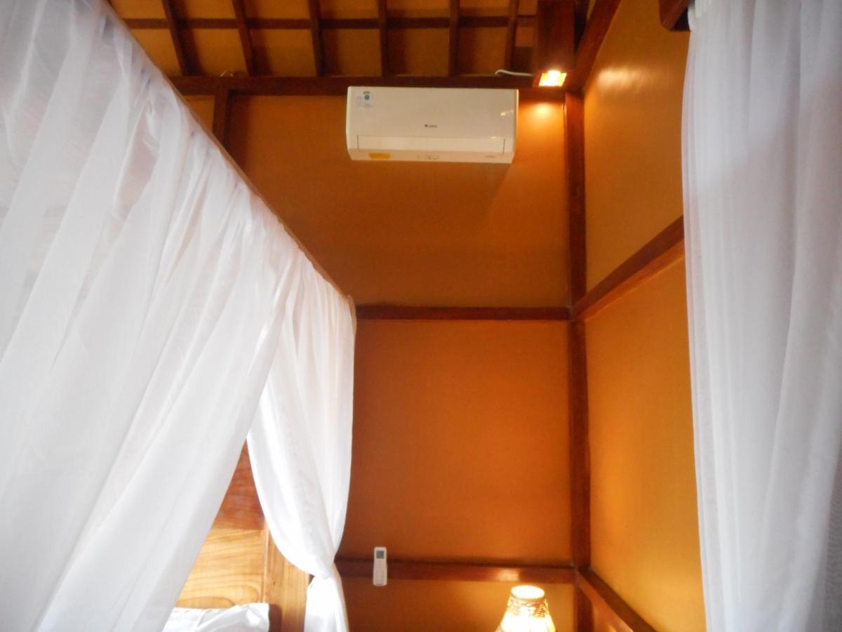 Villa Dukuh Selat Buitenkant foto